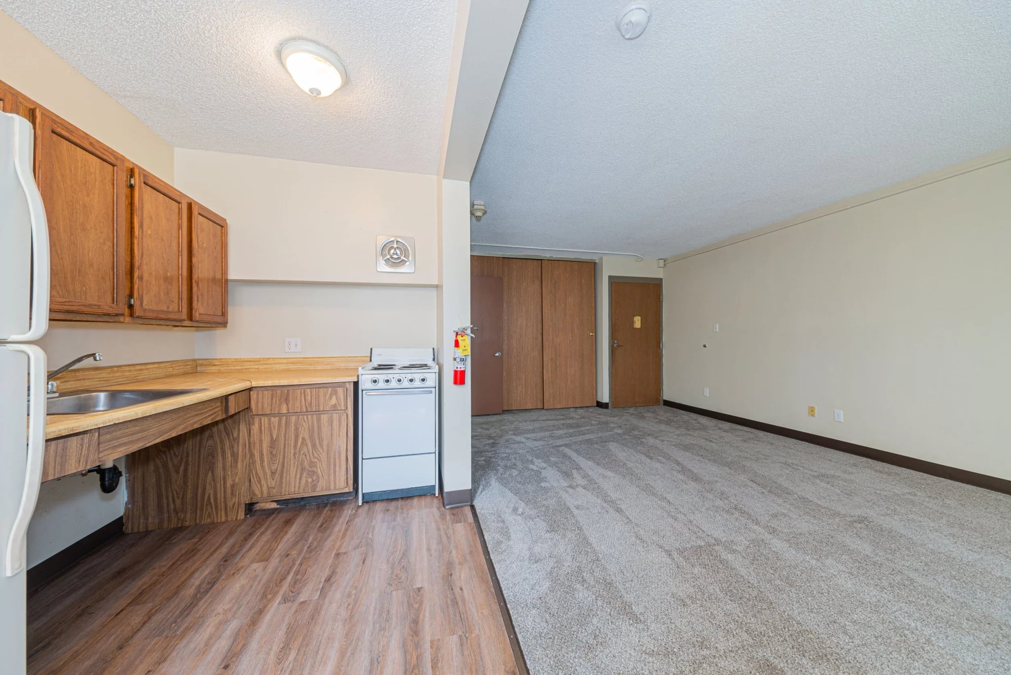 Carbondale Towers gallery image